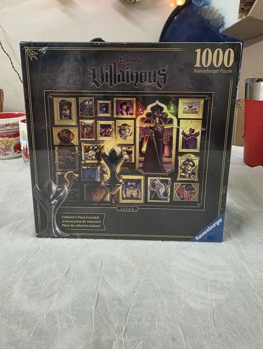 Ravensburger Disney Villainous Jafar 1000-Piece Puzzle – Black & Gold Artwork